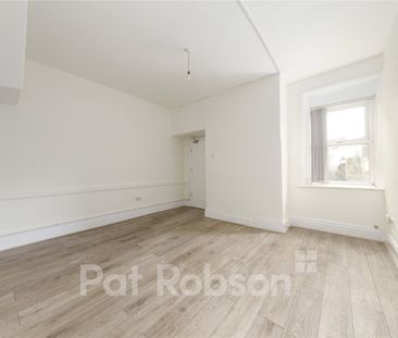 Sidney Grove, Newcastle Upon Tyne - Photo 2
