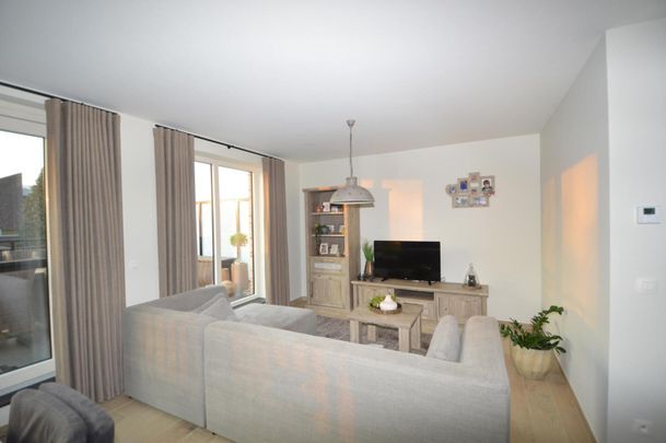 Modern 2-slaapkamer appartement met garagebox te hartje Kasterlee. - Foto 1