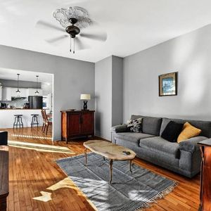 6 1/2 - Montréal (Le Plateau Mont-Royal) - 2 975 $/mois - Photo 2
