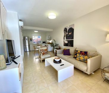 2 bedroom luxury House for rent in Maspalomas, Spain - Photo 2