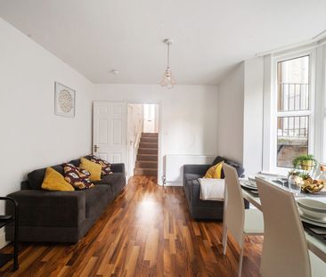 🏡 An Amazing Property in Haringey - Must be Seen! 🏡 Room 5 - Photo 1