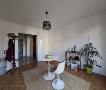 Location Appartement 2 pièces 57m² VICHY 03200 - Photo 3