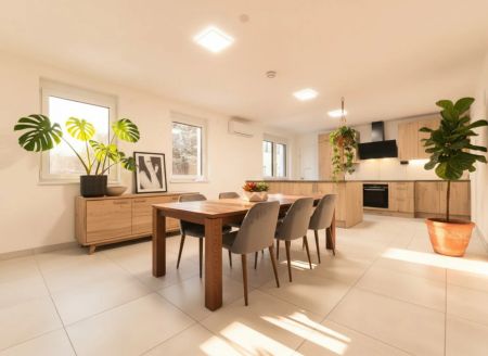 Exklusive Mietwohnung – Erstbezug in hochwertig gebautem Wohnhaus - Großer Gemeinschaftsgarten in toller Ruhelage - Foto 3