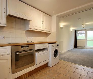 1 bedroom maisonette to rent - Photo 1