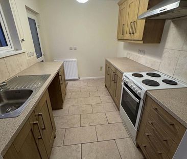 82 Ballycraigy Ring, Larne, BT40 2ET - Photo 3