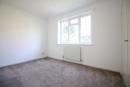 Wild Oaks Close, Northwood - Photo 4