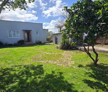 3 bedroom duplex home on large site - Photo 4
