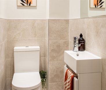 Casa, Abbey Court, Kirkstall, Leeds, LS5 - Photo 1