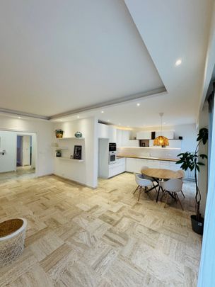 Location Appartement 4 pièces 93m² NICE 06200 - Photo 1