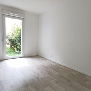 location Appartement T3 DE 63m² À MELUN - Photo 2