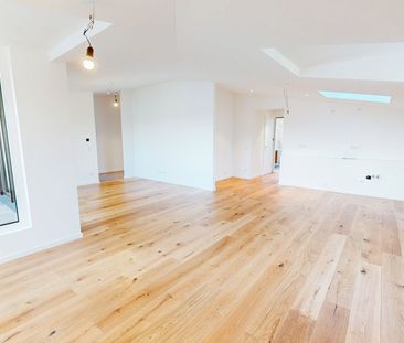 Helle 3-Zimmer-Dachgeschosswohnung mit exklusiver Ausstattung, zwei... - Photo 2