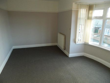 3 bedroom House To Let - Photo 3