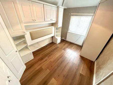 3 bedroom house to rent - Photo 3