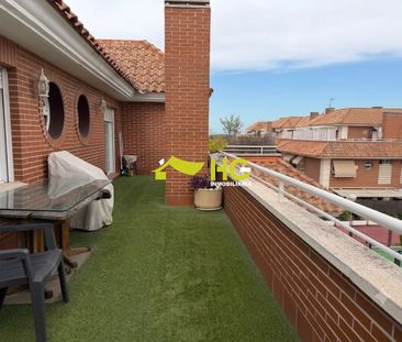 Alquiler Ático en Centro, Villaviciosa De Odón - Photo 1