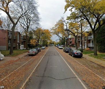 MAGNIFIQUE 3.5 Semi-meublé - Photo 1