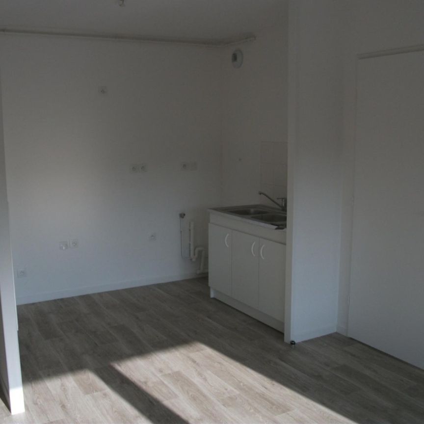 T2 à louer à Tourcoing - Réf. 336 - Photo 1