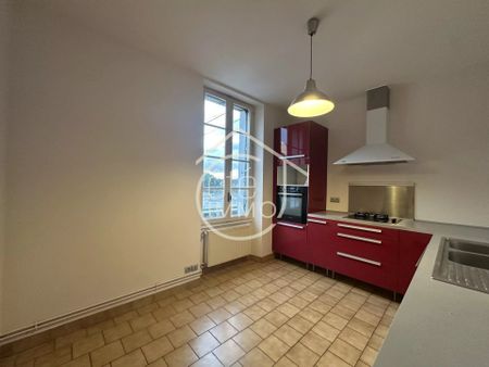 Location Maison 4 pièces 105m² STE FOY LA GRANDE 33220 - Photo 4