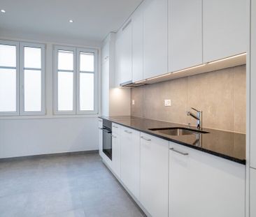 Très bel appartement lumineux de 2.5 pièces au 2ème étage - Foto 1