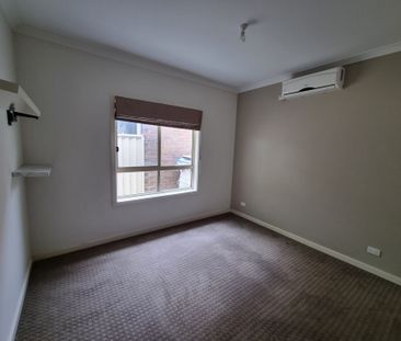 Low Maintenance Unit - Photo 5