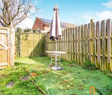 2 bedroom semi-detached house to rent - Photo 1