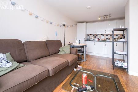 1 bedroom apartment to rent - Photo 3