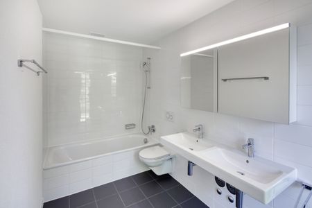 Helle Wohnung mit grosszügigem Balkon - Foto 2