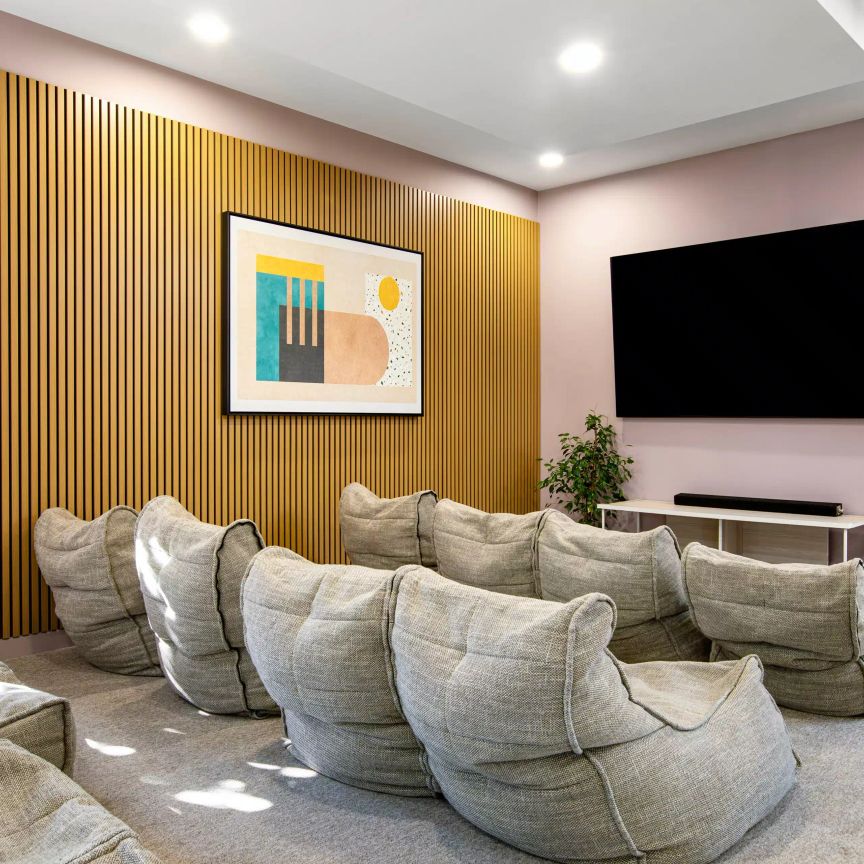 Double Wheelchair Accessible Studio - Photo 1