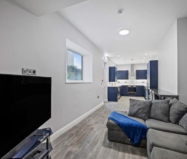 1 bedroom in a house share to rent - Photo 6