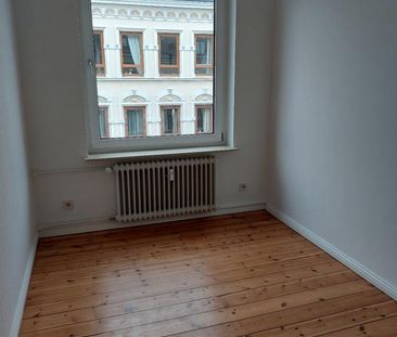 3 1/2-Zimmer-Wohnung mit Balkon / 2. Etage / Garage - Photo 2