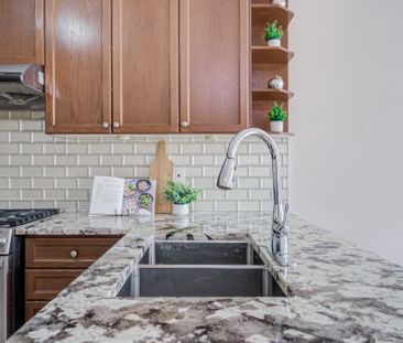 For Lease - 4462 Centretown Way, Mississauga, Ontario - Photo 3