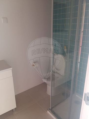 2 bedroom luxury Apartment for rent in Cascais e Estoril, Cascais, Lisbon - Photo 3