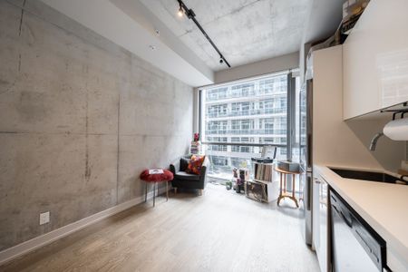 For Lease - 39 Brant Street Unit# 208, Toronto, Ontario - Photo 4
