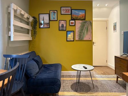 2 bedroom ground floor flat to rent - Photo 2