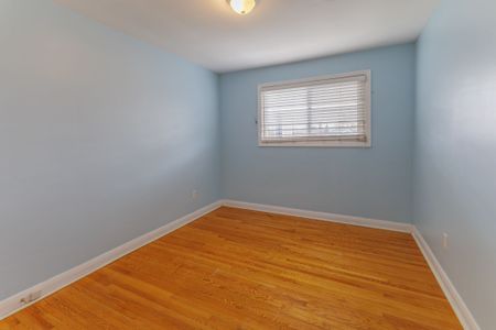 For Lease - 463 Bond Street Unit# 1, Oshawa, Ontario - Photo 3