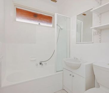 4/85 Merton Street, Albert Park, Melbourne - Photo 2