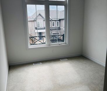 For Lease - 94 Sanders Road, Erin, Ontario - Photo 4