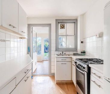 2 bedroom terraced house to rent - Photo 6