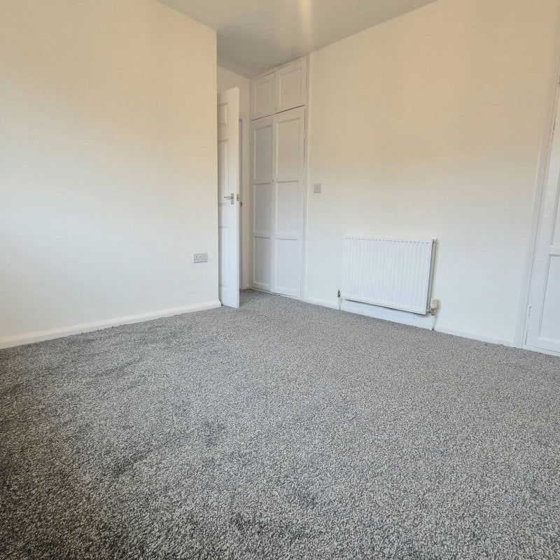 Cousin Lane - Photo 1