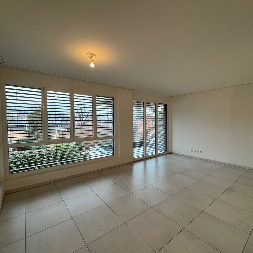 2.5 Zimmer, 77 m², 1. Stock - Foto 1