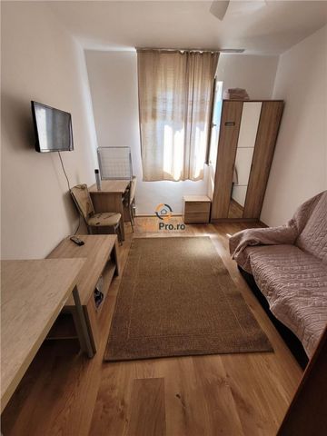 Garsoniera Renovata zona Buziasului - Fotografie 2