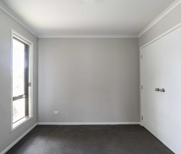 Executive Family Home - Photo 4