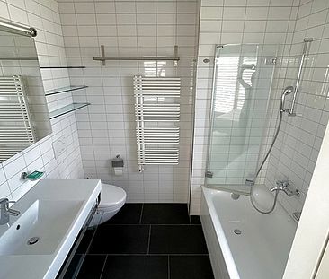 3½ Zimmer-Attikawohnung in Pfäffikon (ZH), möbliert - Photo 4