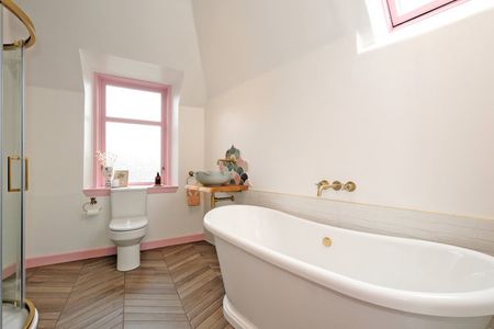 16 Urquhart Road, AB51 0EX, Inverurie - Photo 3