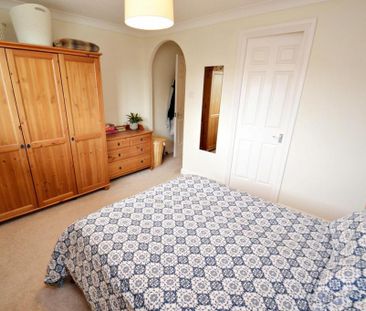 4 bedroom detached house to rent - Photo 6