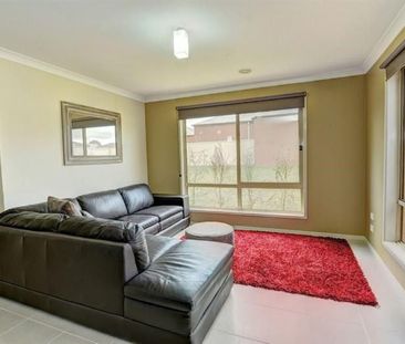 SPACIOUS THREE BEDROOM HOME WITH DECK FOR ENTERTAINING - Photo 1