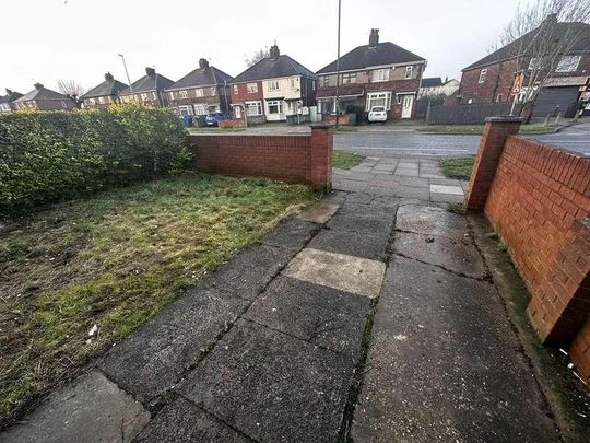 Chelmsford Avenue, Grimsby, DN34 - Photo 1