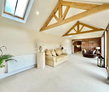 3 bedroom semi-detached house to rent - Photo 5