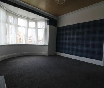 3 bedroom semi-detached house to rent - Photo 6