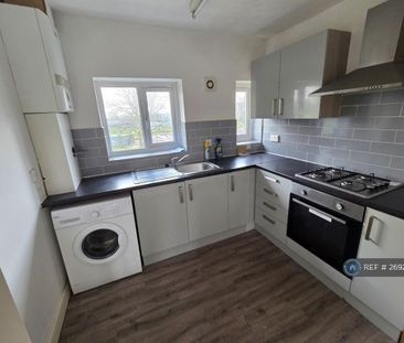 2 bedroom flat to rent - Photo 6