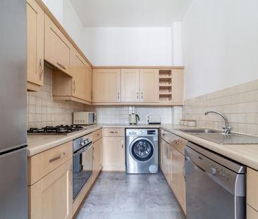2 Bed Flat, Astoria Court, E8 - Photo 6